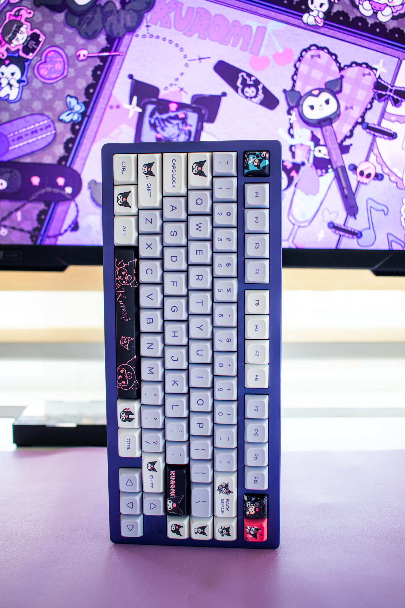 Teclado Kuromi 75% Aluminio Inalámbrico