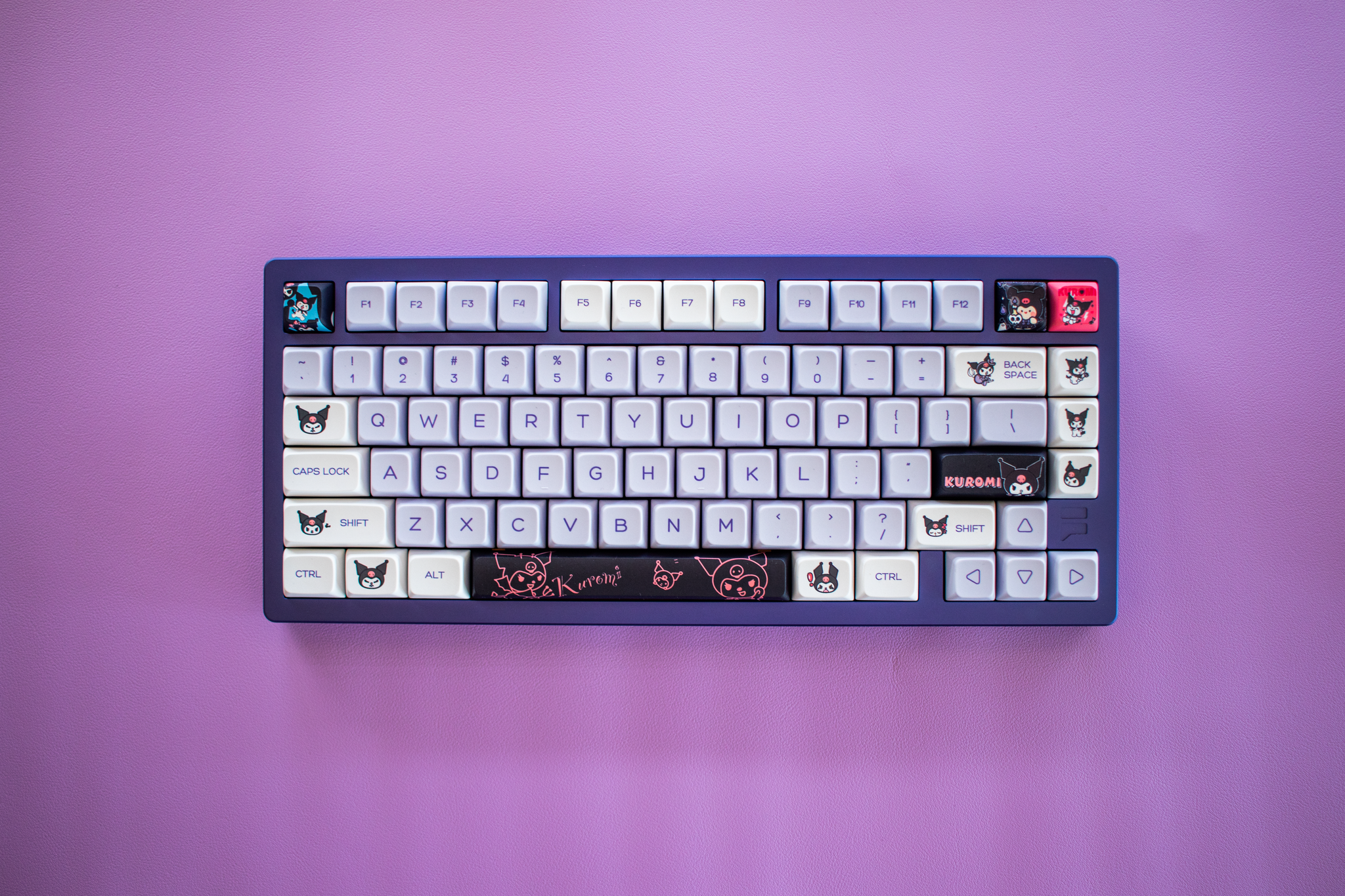 Teclado Kuromi 75% Aluminio Inalámbrico