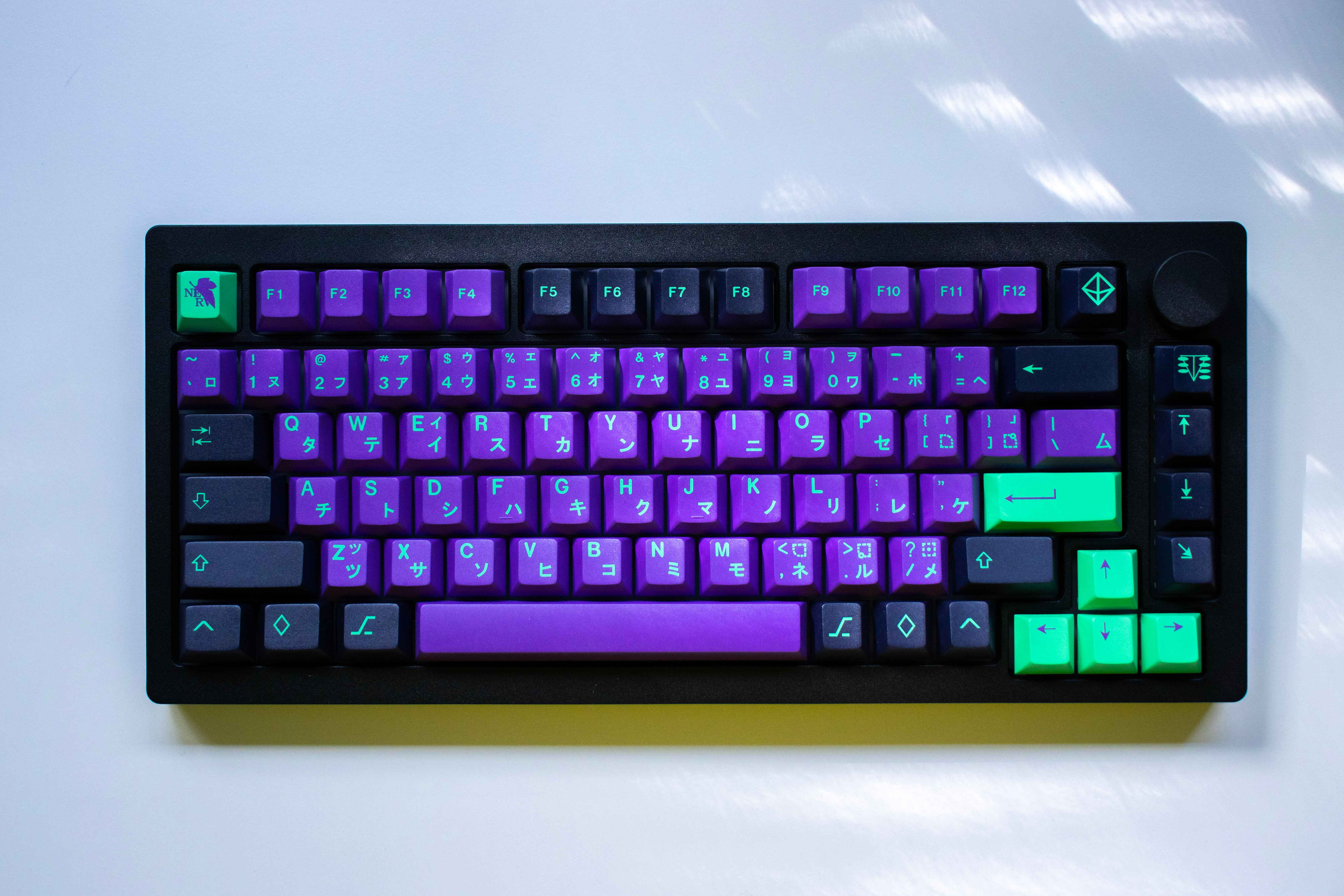 Teclado Neon 75%