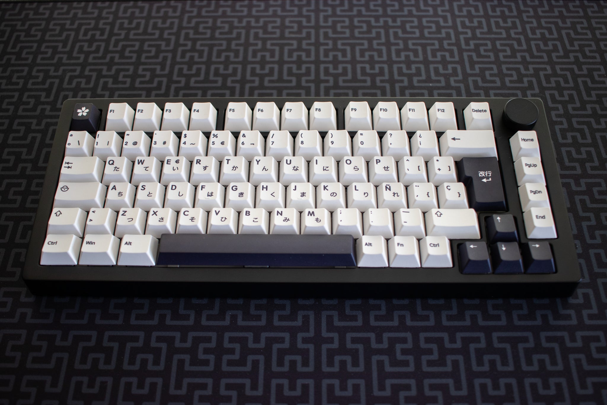 Teclado 75% ISO Español Aluminio Inalámbrico/Cableado Negro