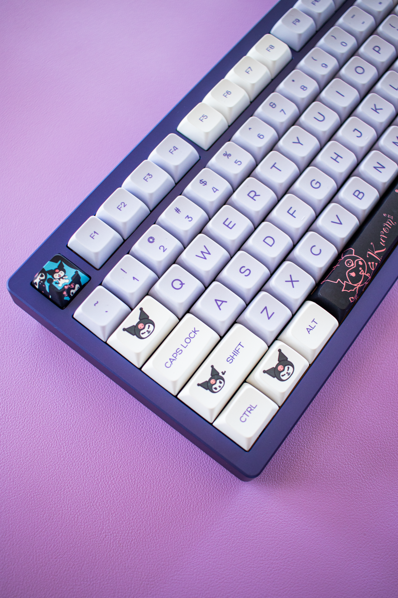 Teclado Kuromi 75% Aluminio Inalámbrico