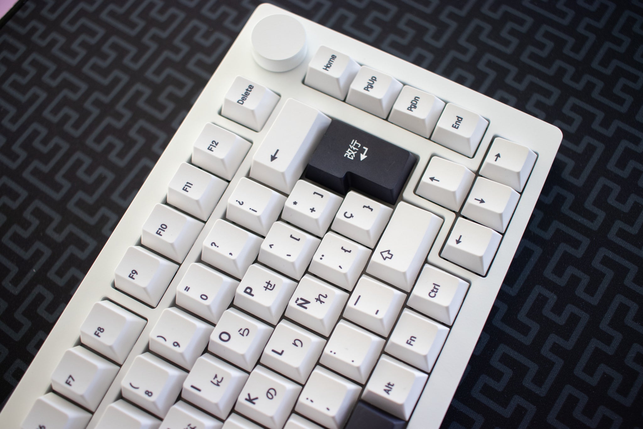 Teclado 75% ISO Español Aluminio Inalámbrico/Cableado Negro