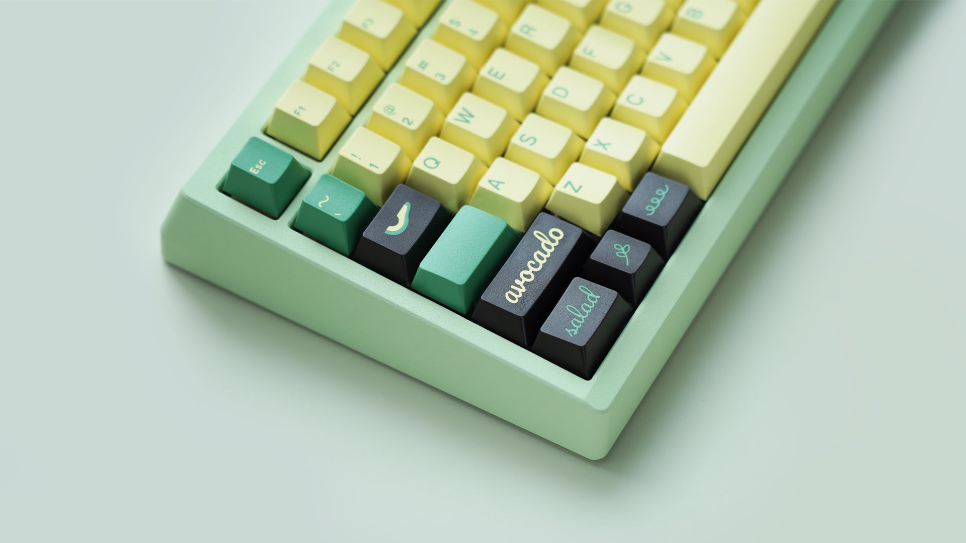 [Group-Buy] Meletrix Zoom75 Essential Edition (EE) - Barebones Keyboard Kit - Milky Green